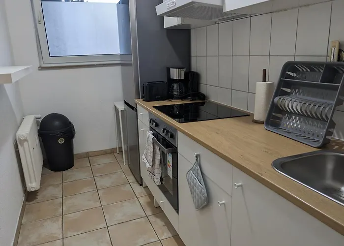 Monteurwohnung Business Eg Langenfeld Мёнхен-Гладбах